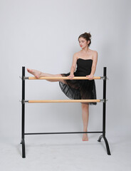 studio, tanzen, tanzstduio, yoga, stretching, aufwärmen, position, tänzerin, dancing, ballerina,...