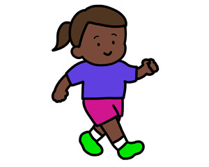 笑顔で歩く黒人の女の子