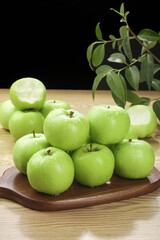 Fresh Green Apples from Shaanxi Province on Wooden Board - Tree-Ripened Fruit Display