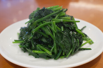 ほうれん草炒め