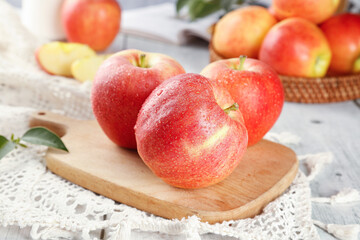 Fresh Red Gala Apples from Xinjiang Aksu Region on Wooden Cutting Board - Healthy Organic Fruit Display