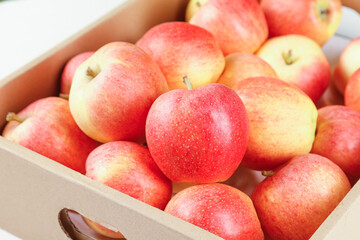 Fresh Red Fuji Apples from Xinjiang Aksu Region in Wooden Crate - Premium Quality Fruit Crop