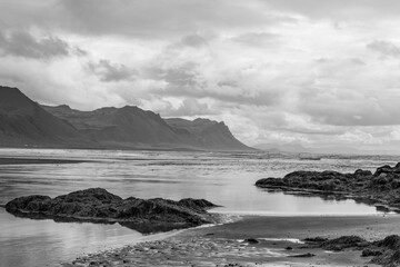 sea and seashore in Iceland