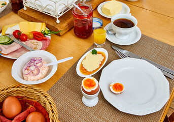 frühstück bei....