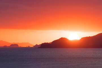 海と朝焼け（大分県臼杵市）