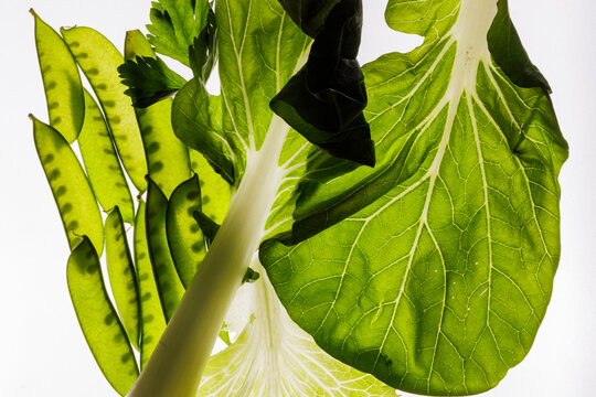 Green vegetables, leafy greens 
