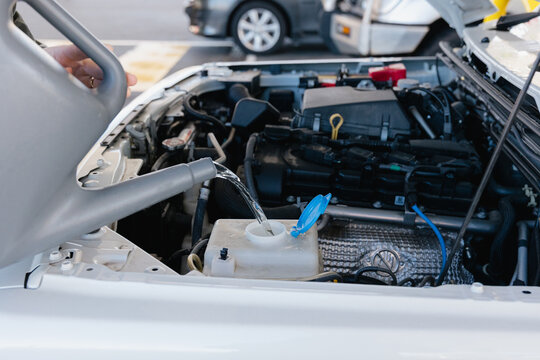 Preparing a car for winter driving 