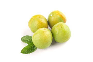 Fresh Green Pears with Mint Leaf Isolated on White Background - Healthy Organic Fruit from Xinjiang