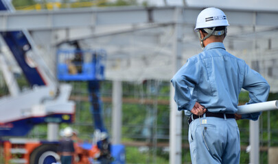 工事工程を管理する現場監督