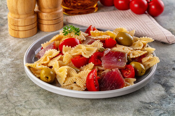 Pasta Farfalle with fresh Tuna fish