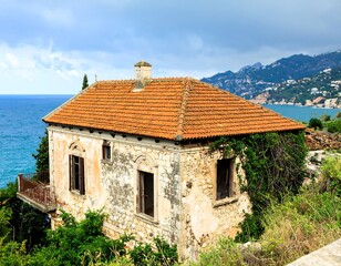 Coastal ruin house