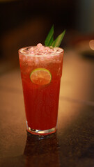 trà quả mọng với vị ngọt và chua kết hợp vơi nhau