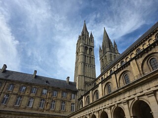 Fototapeta premium Eglise dans un monastère