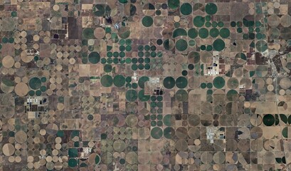 Kansas Farmland: High-Resolution Satellite View of Center Pivot Irrigation Patterns
