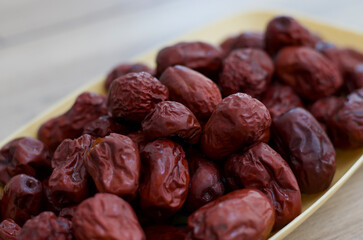 dried unabi dates