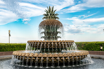 Fototapeta premium Close View of Pineapple Fountain in Charleston Waterfront Park