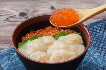 ホタテ＆いくら丼