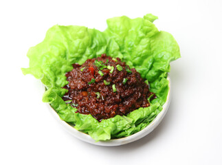 전통방식 쌈장, 상추에 담긴 고기장 고추장볶음