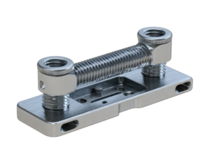 Metal clamping mechanism