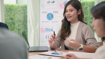 Carbon offset credit price control report Future growth Net zero waste ESG clean energy office protect climate change social issue project Group asia people advice Eco friendly go green SDGs risk plan