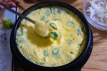 Korean cuisine of the steamed egg