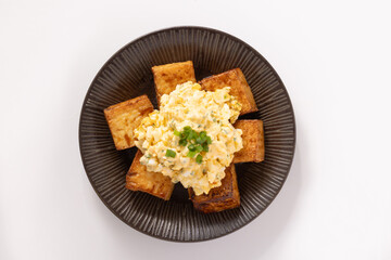 厚揚げ　卵サラダ