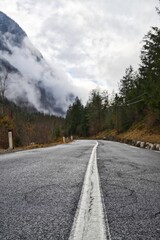 Fototapeta premium road in the mountains