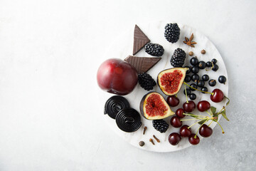 Red wine notes, food ingredients