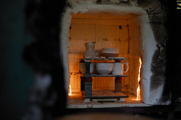 Many rustic clay in the kiln