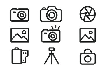 Obraz premium Minimalist photography line icon set. Camera, aperture, tripod, film roll, picture symbols. Vector collection for photographer, web, UI, and modern graphic design.