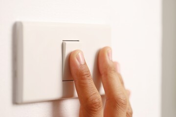 Turn off the lights to save electricity at home.
