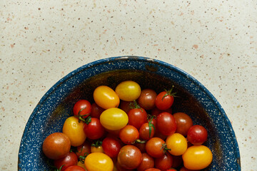 pomidorki koktajlowe