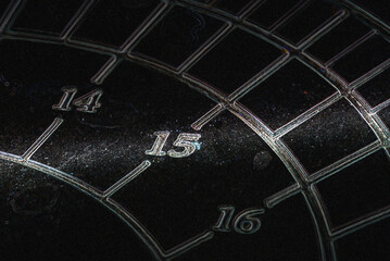 SUNDIAL - A horizontal dial with the triangular blade
