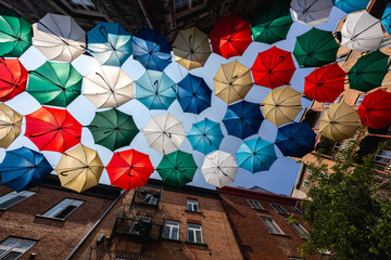 Naklejka premium Umbrella Sky in the Petit-Champlain district of Quebec City