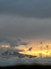 Fototapeta premium sunset in the mountains