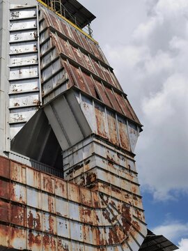 Rusty ducting/ air flow for esp at boiler station