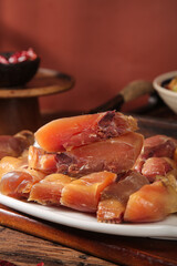 Hubei Specialty Preserved Air-Dried Salt-Baked Chicken Traditional Chinese Cuisine