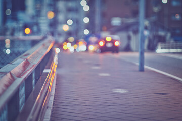 歩道と道路ぼかし風景