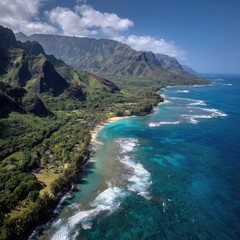 Obraz premium Lush Hawaiian coastline with dramatic mountains