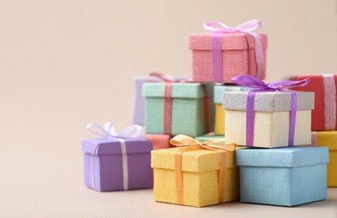 Obraz premium Colorful gifts boxes stacking for celebration occasion