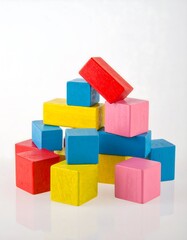 Obraz premium Colorful wooden blocks pyramid