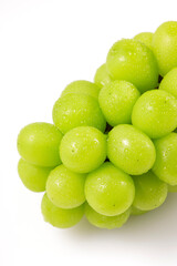シャインマスカット 白背景　Shine Muscat on White Background