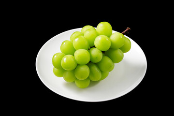 シャインマスカット 黒背景　Shine Muscat on Black Background