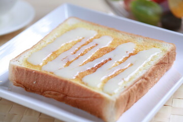 Cream Toast, Butter Toast