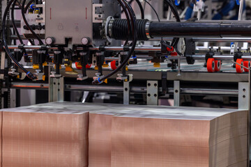 Offset printing machine, automatic label printing machine with digital control panel, Innovative technology of automatic offset printing machine.