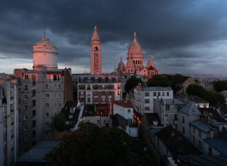 Sacr&eacute;-C&oelig;ur basilica, monmartre, Paris at the sunset, view from above