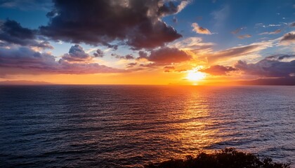 Obraz premium Dramatic Sunset Over The Sea