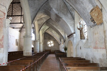 Eglise Saint Denis, &eacute;glise romane, village de Saint Denis d'Anjou, d&eacute;partement de la Mayenne, France
