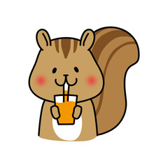 オレンジジュースを飲むリス