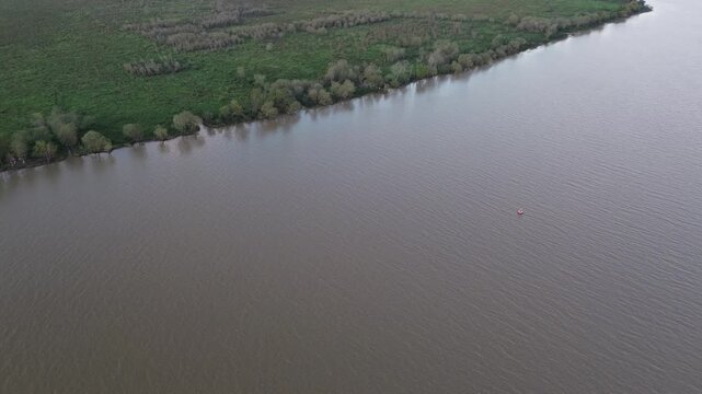 Rio Salado Roque Perez desbordado 